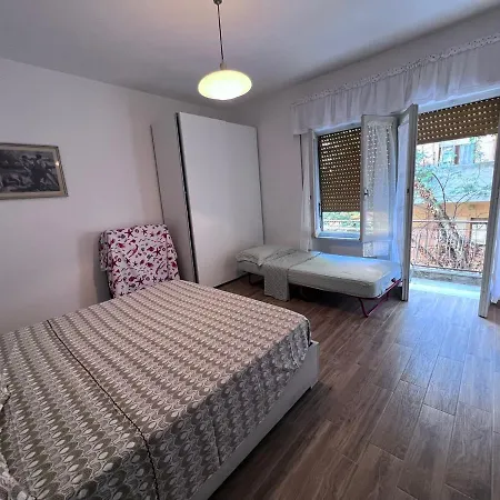 Casa Riri Nocleg ze śniadaniem 3*