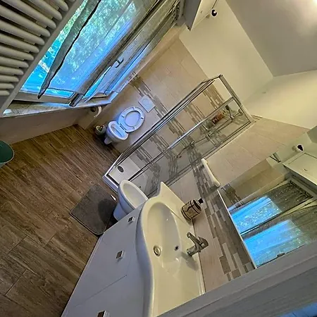 Bed & Breakfast Casa Riri 3*