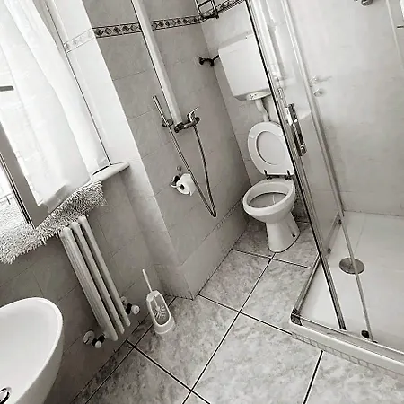 Casa Riri 3*